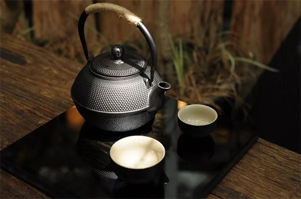 生まれ月の雑草が教えるあなたの性格 12ヶ月の性格診断で自分を深く知る方法